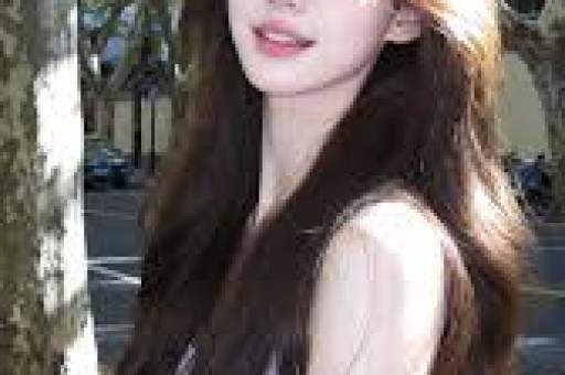 老赖老爸晒聊天记录逼债？严浩翔演唱会崩溃背后真相太扎心