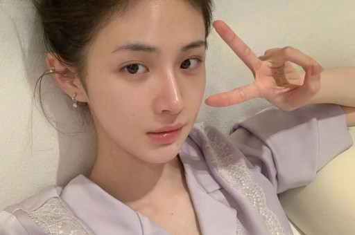 王鹤棣暗示被霸凌！沈月曝光聊天截图舆论反转王鹤棣黑历史被扒